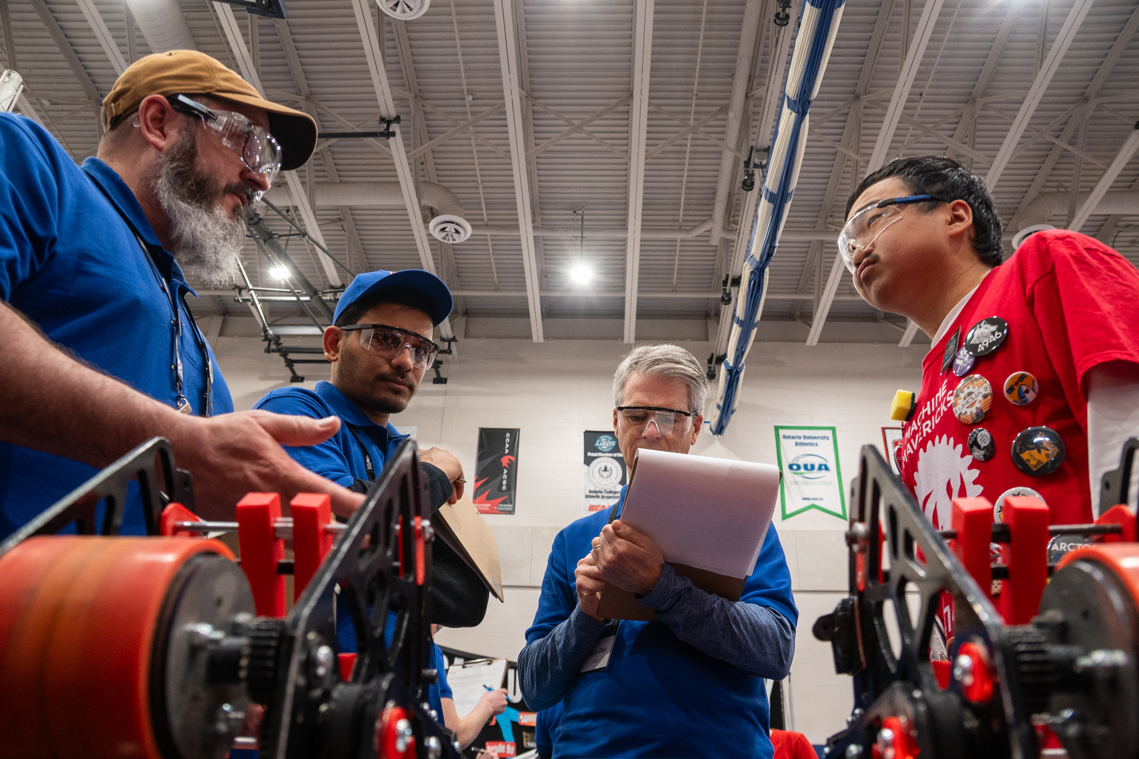 Judges in the pits